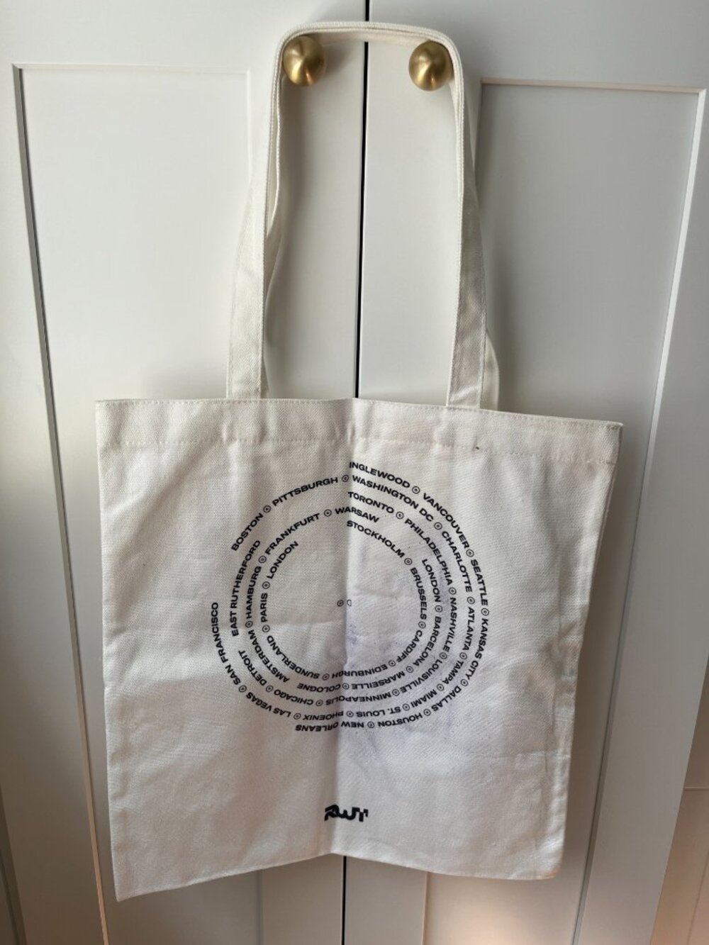 Beyoncé Renaissance World Tour (RWT) Official Tote Bag - Picture 3 of 4